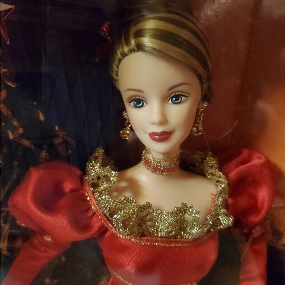 Holiday Treasures 1999 Barbie, Collector Club Exclusive w/Shipper lst in series